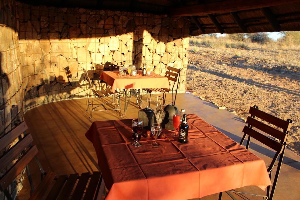 Auas Safari Lodge Windhoek Exterior foto