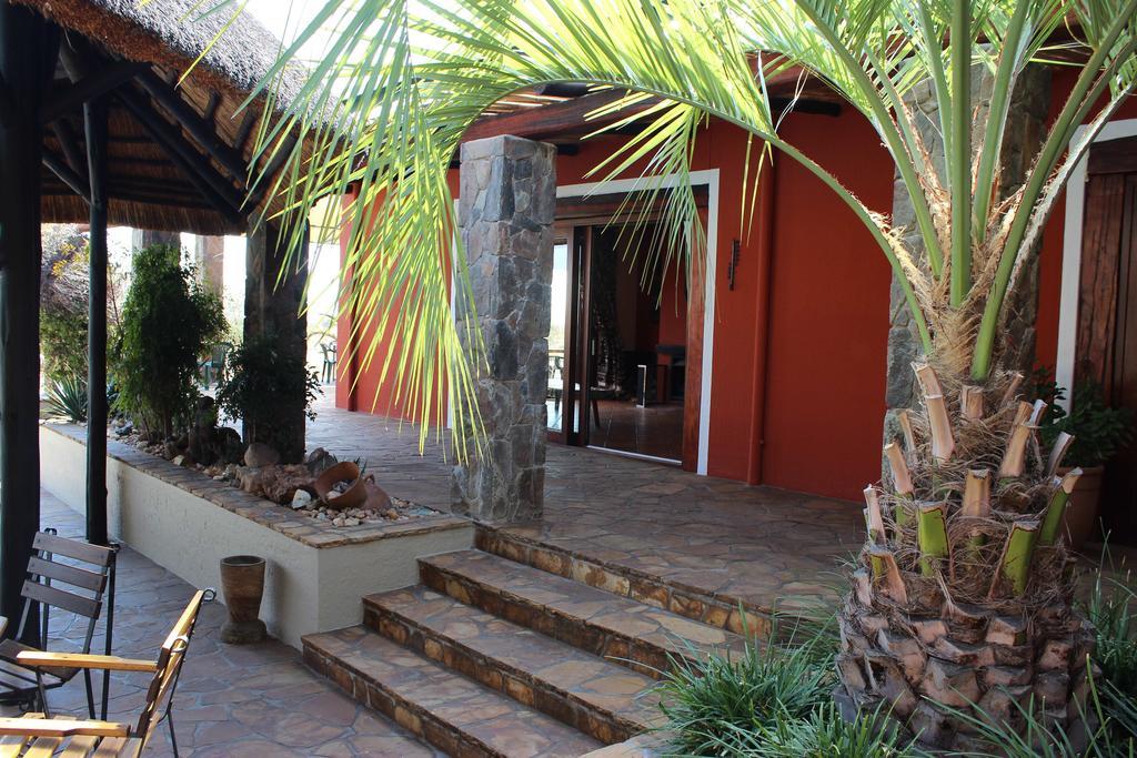 Auas Safari Lodge Windhoek Exterior foto