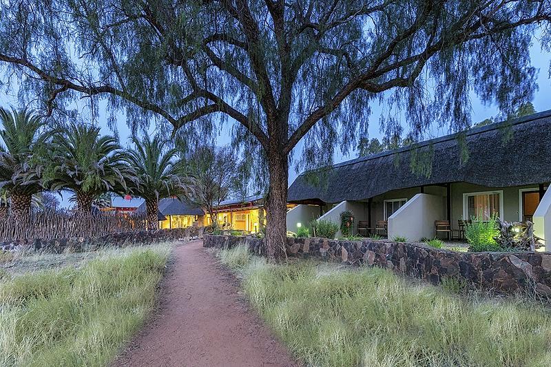 Auas Safari Lodge Windhoek Exterior foto